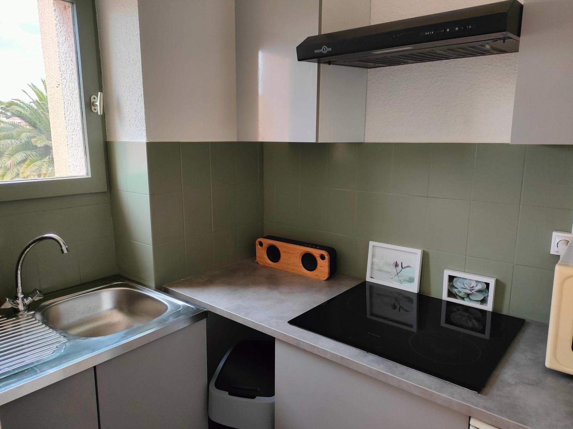 Gruissan, Studio Cabine, Au Calme Vue Degagee Sur Marina Bagian luar foto