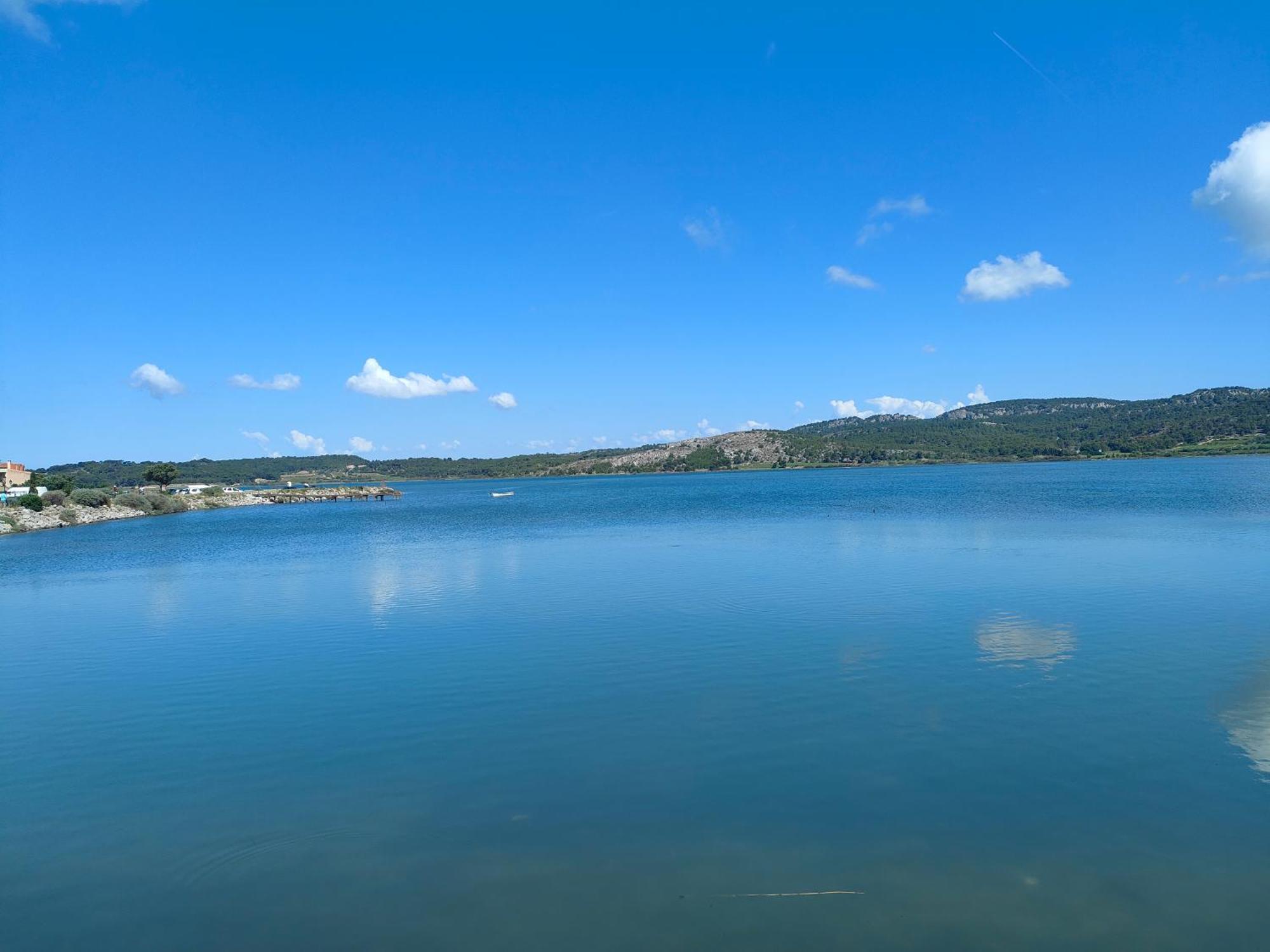 Gruissan, Studio Cabine, Au Calme Vue Degagee Sur Marina Bagian luar foto